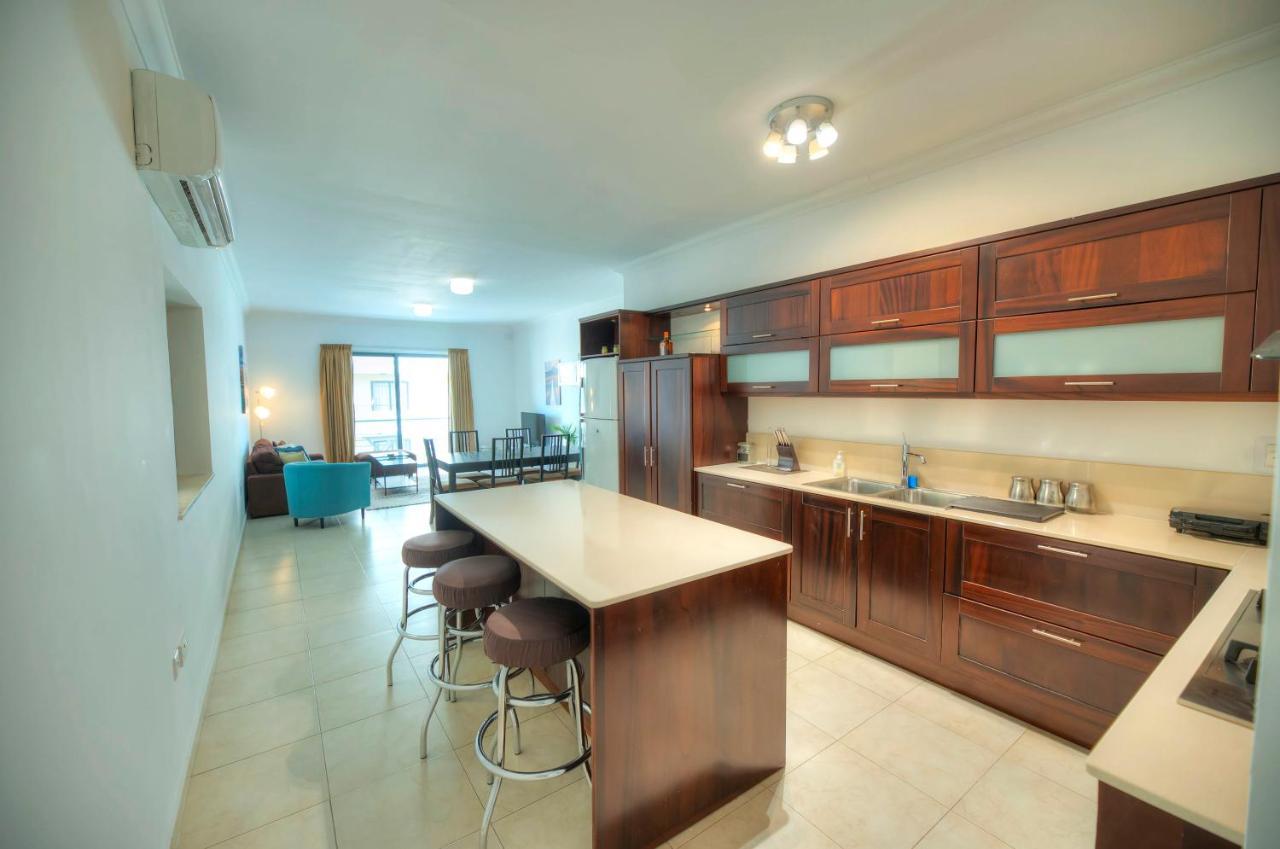 Modern 3Br Stylish & Spacious Apartment - Close To Sliema Promenade Gzira Luaran gambar