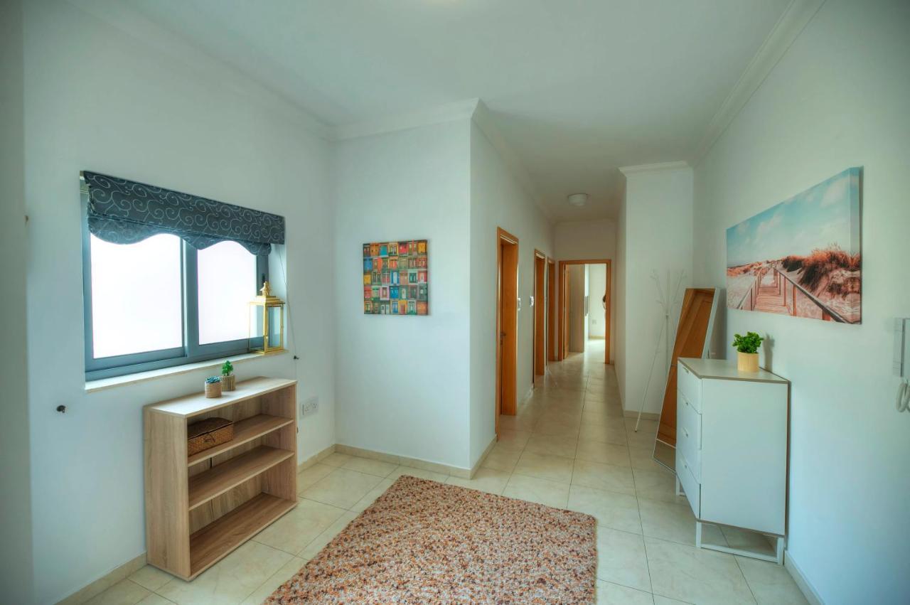 Modern 3Br Stylish & Spacious Apartment - Close To Sliema Promenade Gzira Luaran gambar
