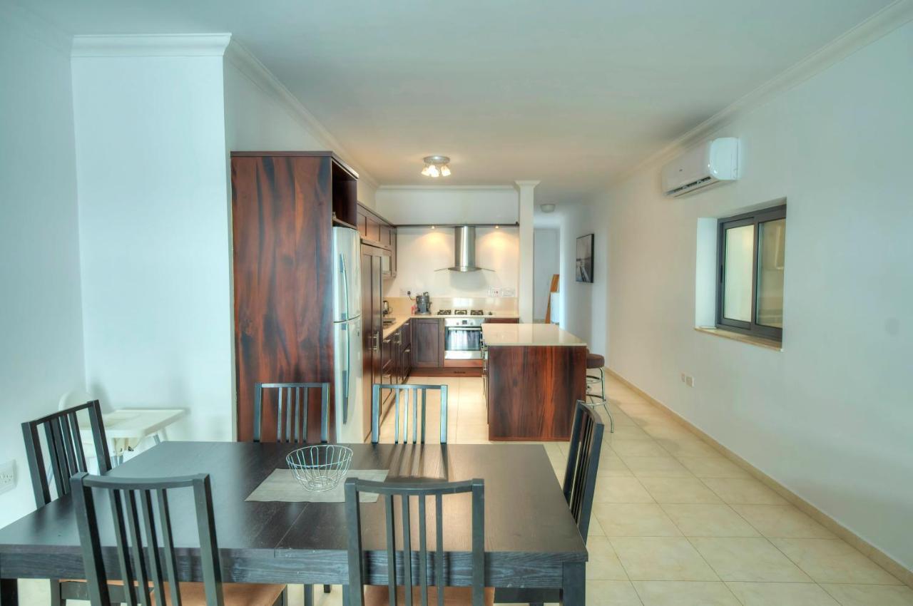 Modern 3Br Stylish & Spacious Apartment - Close To Sliema Promenade Gzira Luaran gambar